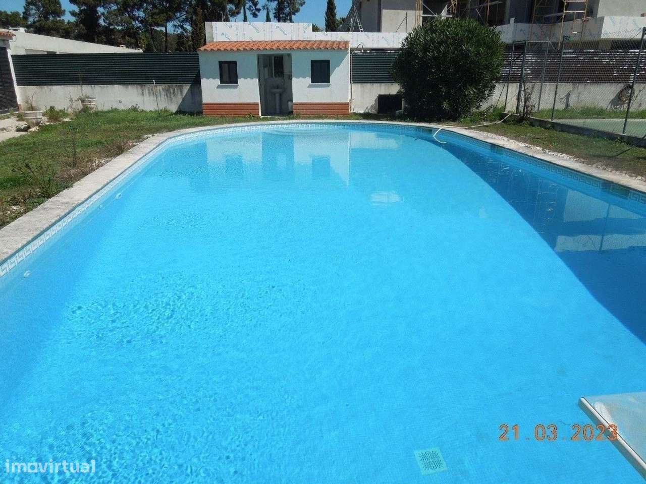 Moradia T5   perto da Herdade da Aroeira. - Grande imagem: 5/54