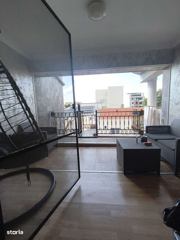 Casa D+P+E+terasa Tomis 2 cu 2 intrari, 6 camere, 2 bucătării, 3 bai.-18