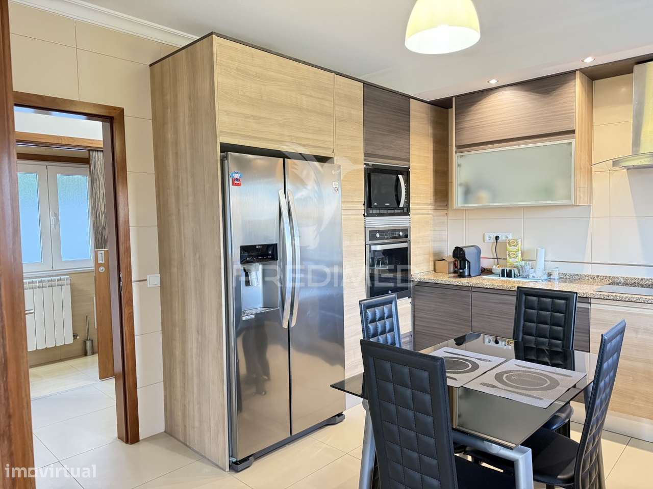 Moradia Isolada com piscina privada, garagem e vista mar - Grande imagem: 4/6