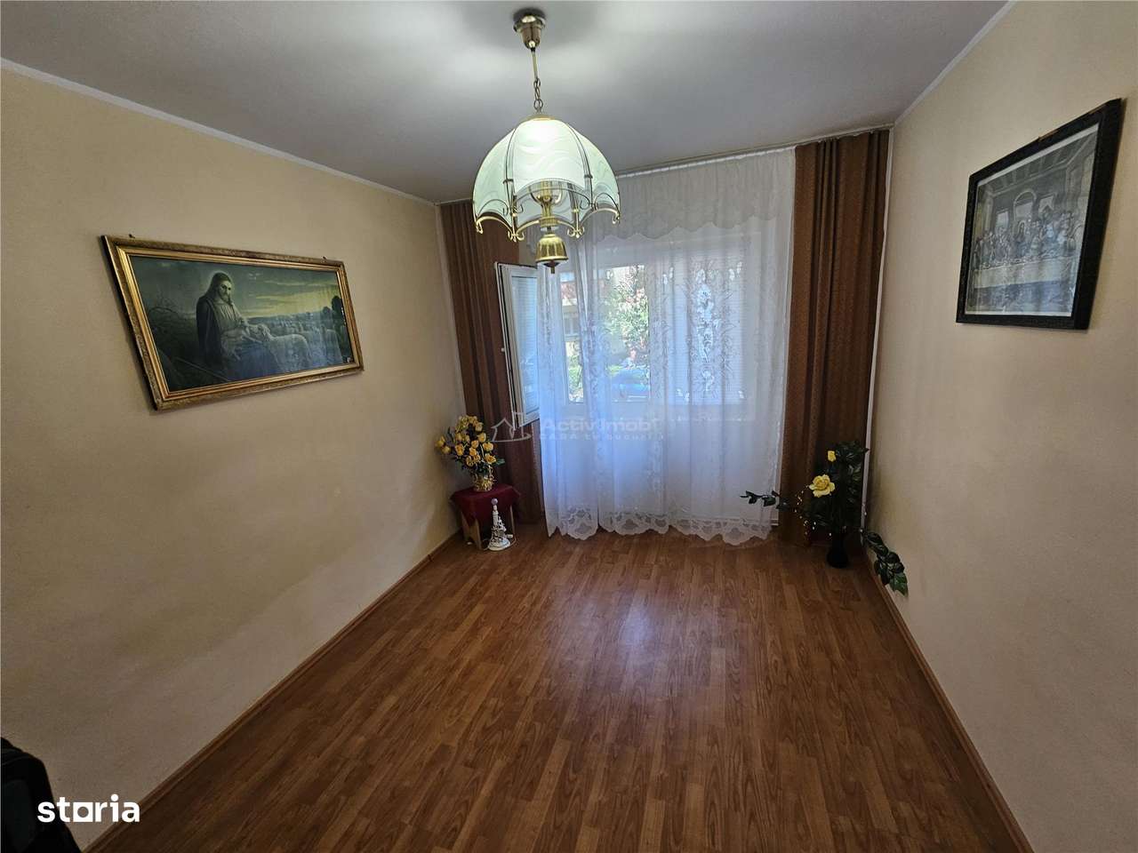 Resita, 3 Cam. Dec., Mobilat+Utilat, Parter Inalt, Micro 4 - Imagine principală: 5/20