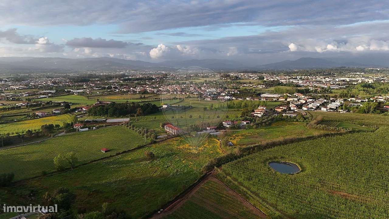 Terreno para Moradia c/ Projeto Totalmente Aprovado Pronto a Construir-6
