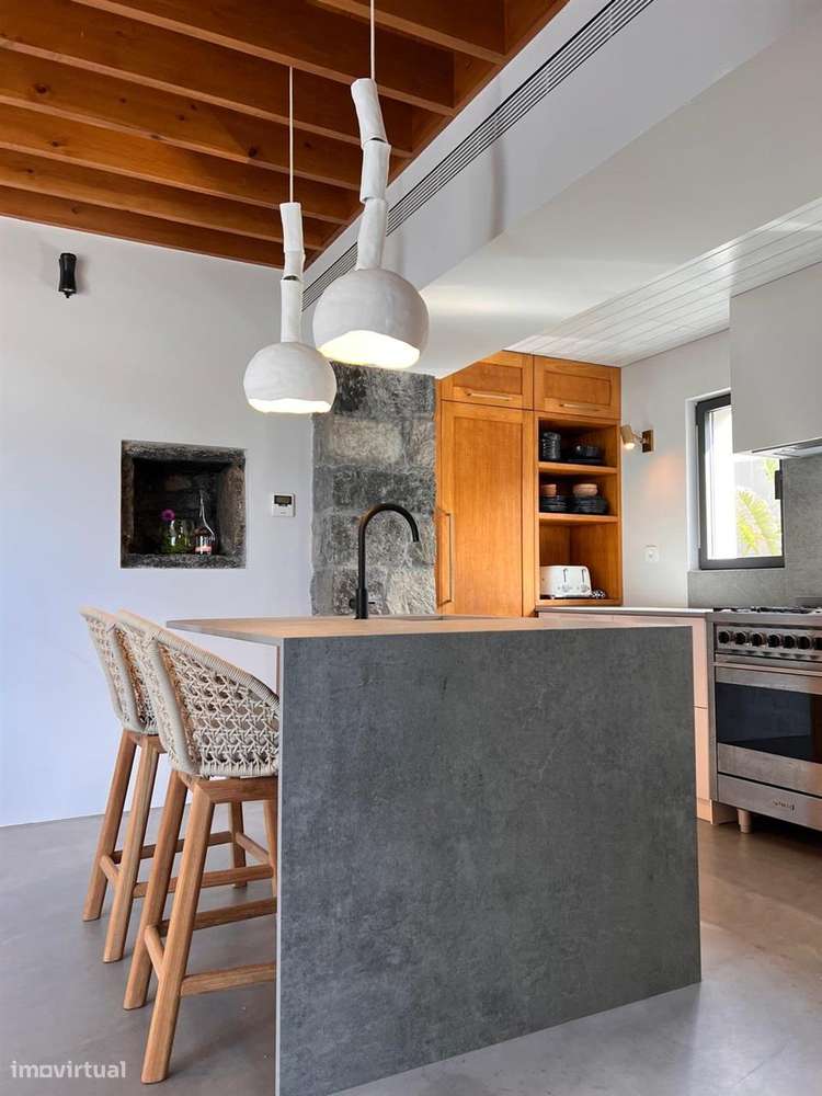 Moradia T1 - Mosteiros - Grande imagem: 4/20