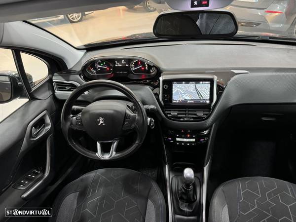 Peugeot 2008 1.5 BlueHDi Style - 6