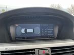 BMW Seria 3 320i Touring - 14