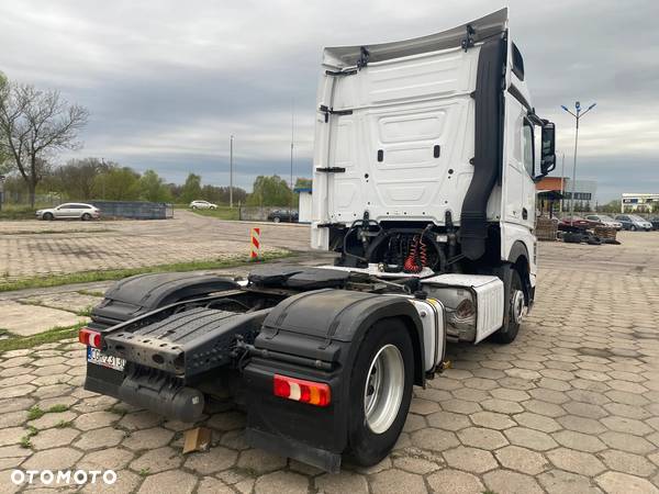 Mercedes-Benz ACTROS - 8