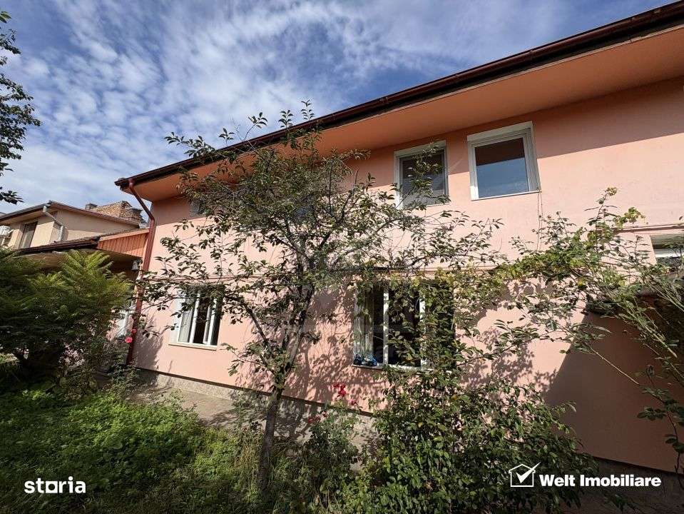 Casa parter + mansarda, situat la curte comuna, teren propriu, 3 locat - Imagine principală: 1/19