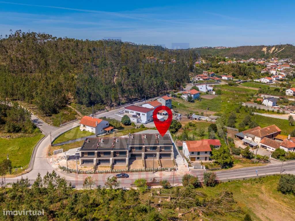 Vende-se Moradia T3 Exclusiva , Garagem, Jardim e Acabamentos de Luxo-47