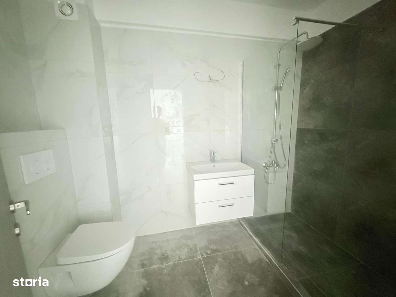 apartament la parter, 2 camere,  curte  Magurele, IF, central-6