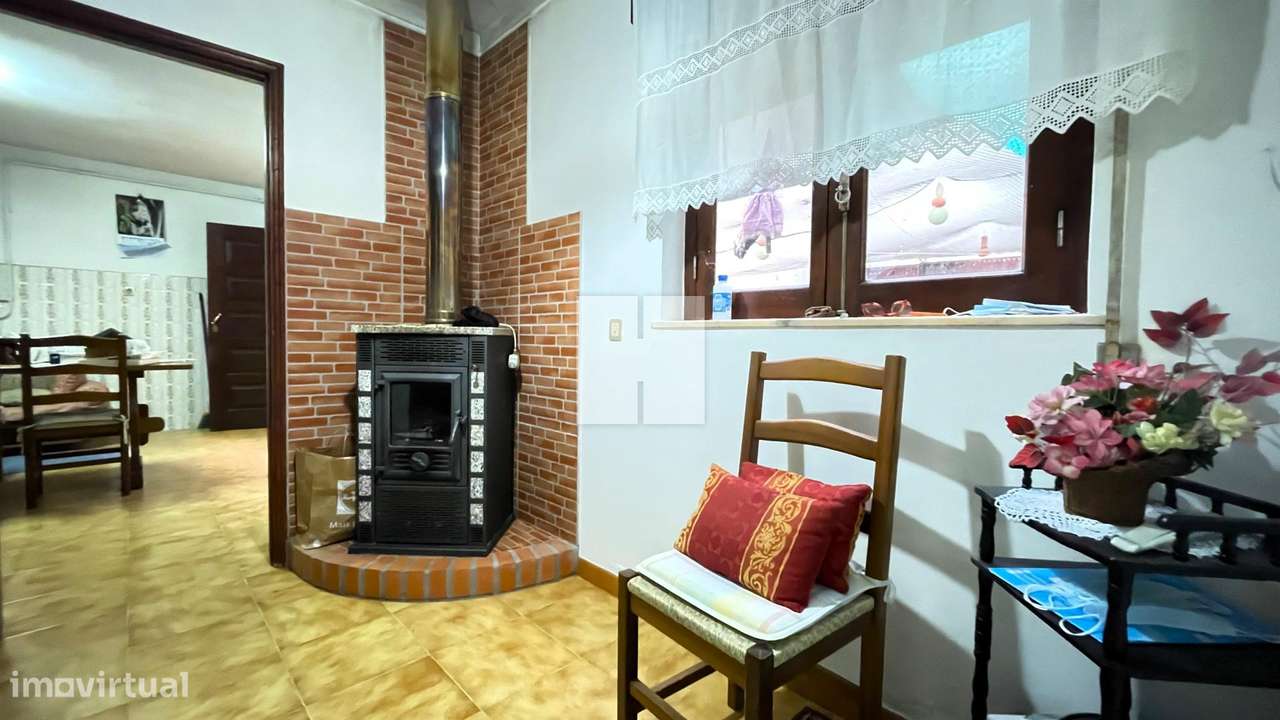 Moradia para Restaurar com Terreno - Grande imagem: 2/43