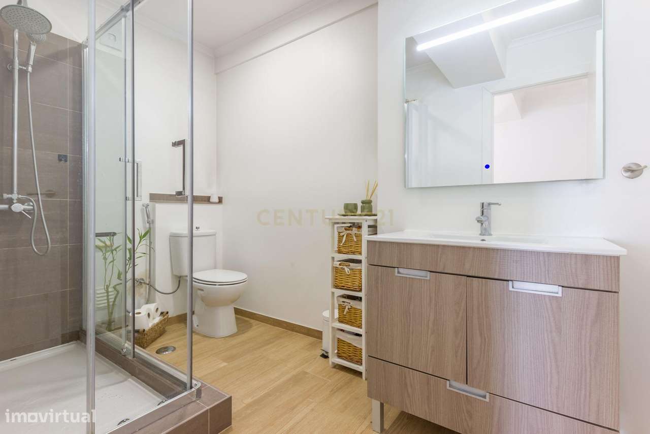 Apartamento T2 | Casquilhos - Barreiro-16