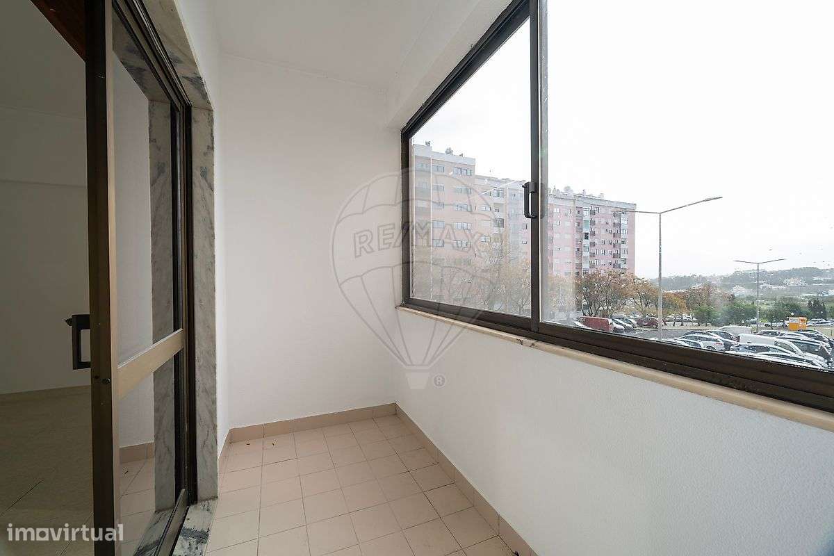 Apartamento T1 para arrendamento - Grande imagem: 3/14