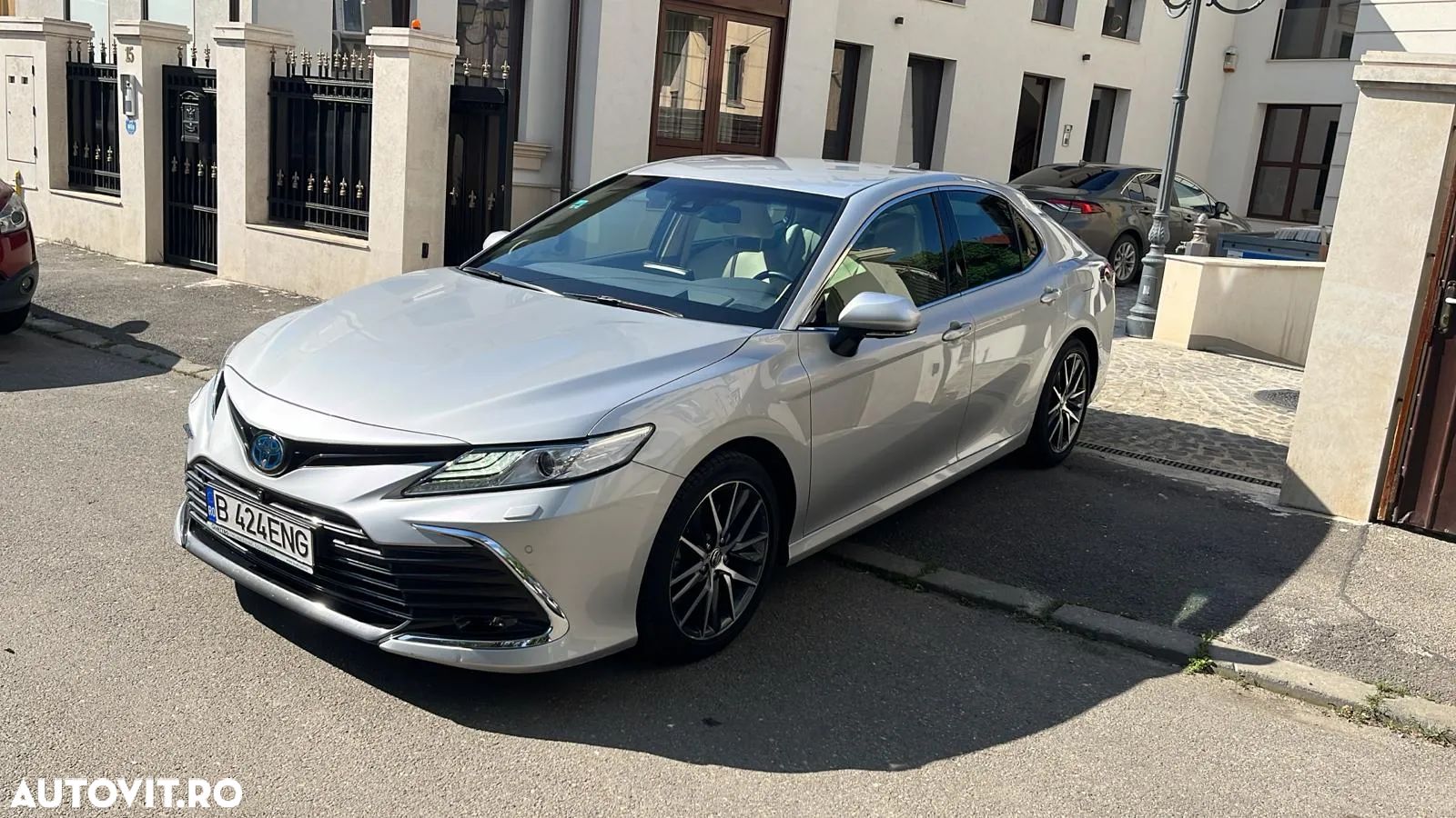 Toyota Camry 2.5 Hybrid Exclusive - 1