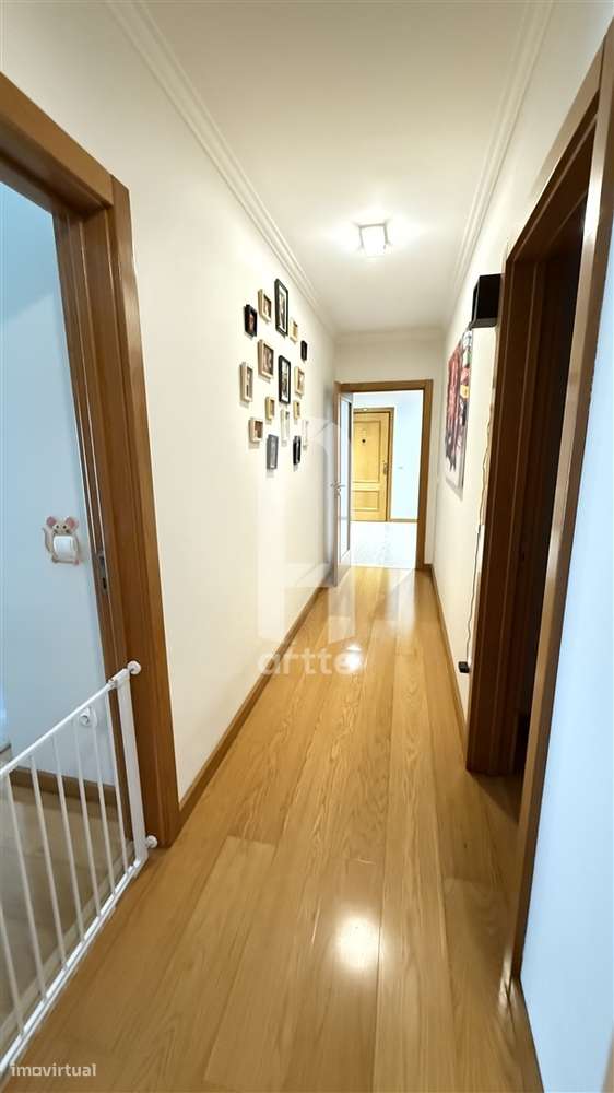 Apartamento T4 de luxo em Oliveira de Azemeis-11