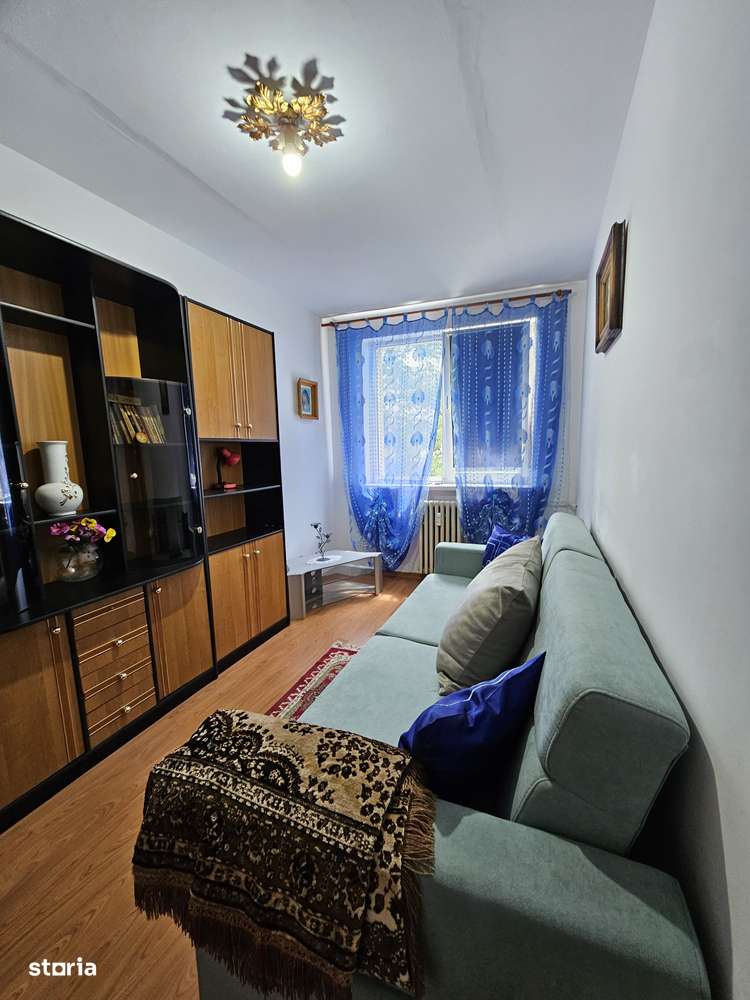Inchiriez apartament central, mobilat si utilat din data de 10.01.2026 - Imagine principală: 4/11