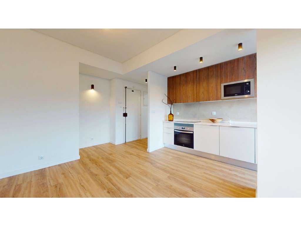 Apartamento T1, Alto de Sto. Amaro - Grande imagem: 4/15