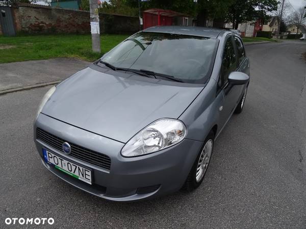 Fiat Grande Punto 1.3 Multijet 16V Dynamic - 2