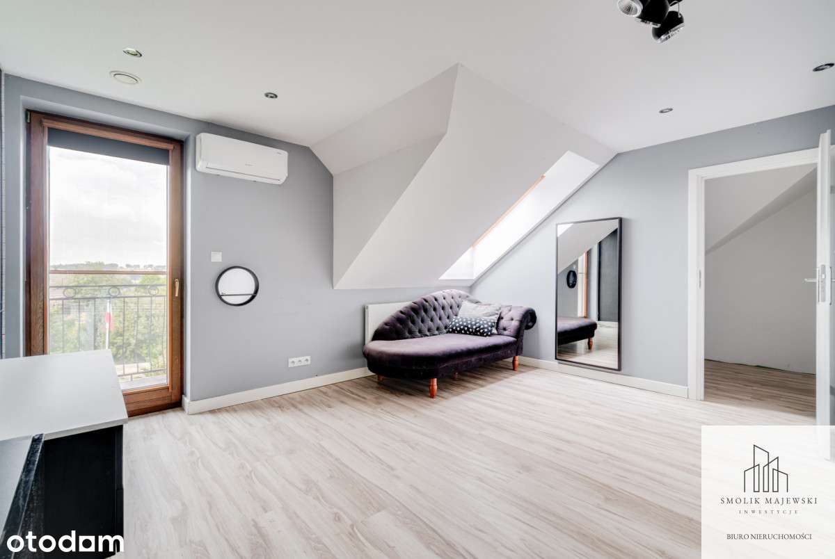 Rezydencja z basenem i pięknym ogrodem-11