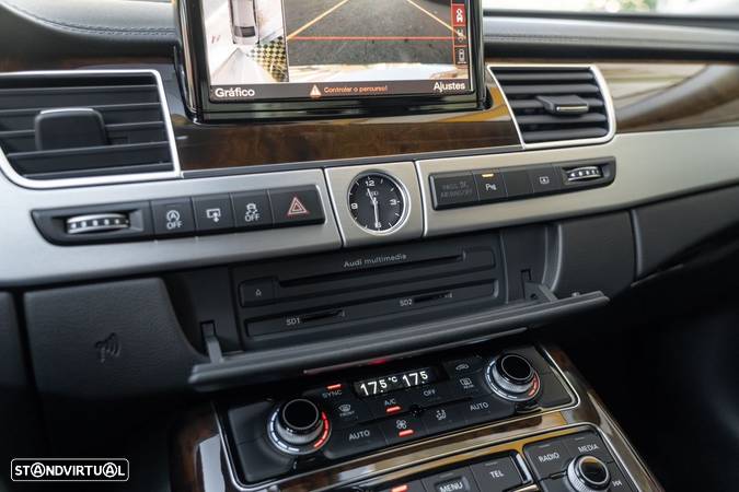 Audi A8 3.0 TDI DPF quattro tiptronic - 12