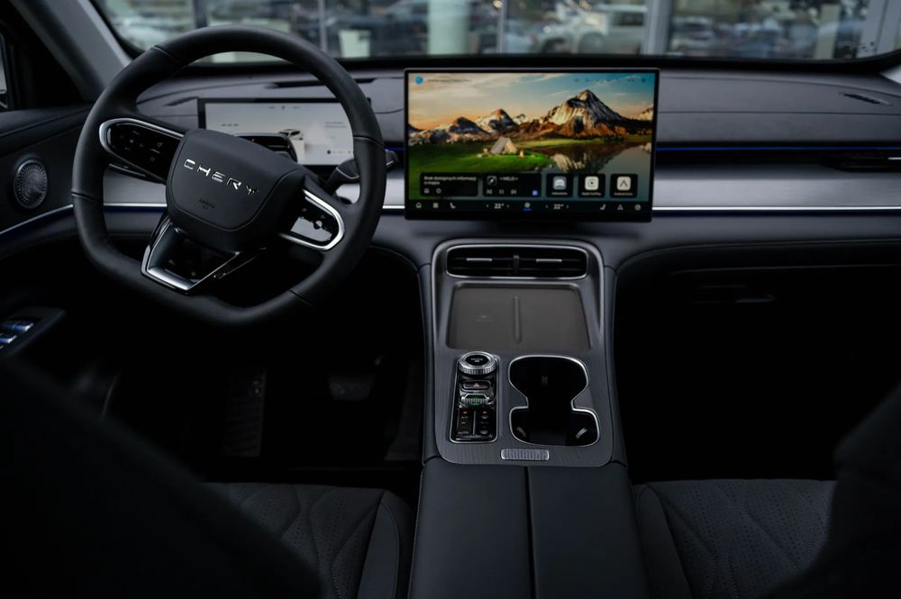 Chery Tiggo-8 1.5 T Gdi Super Hybrid Prestige DCT 1 499 cm³ plugin-hybrid 279 KM — zdjęcie 3