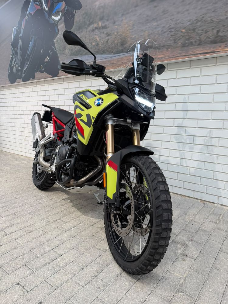 BMW F 900 GS
