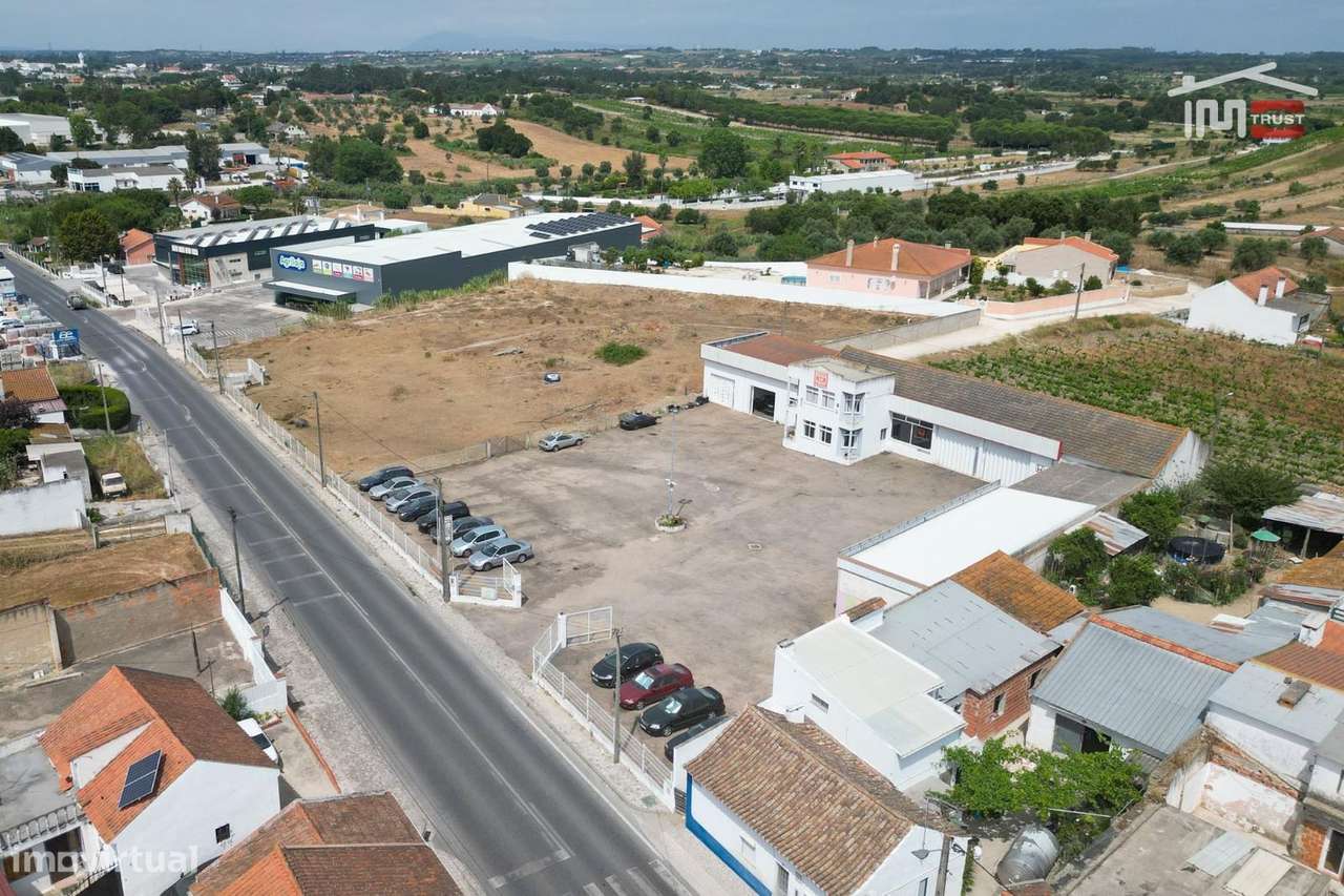 Oficina com Loja na Nacional 3 - Grande imagem: 3/22