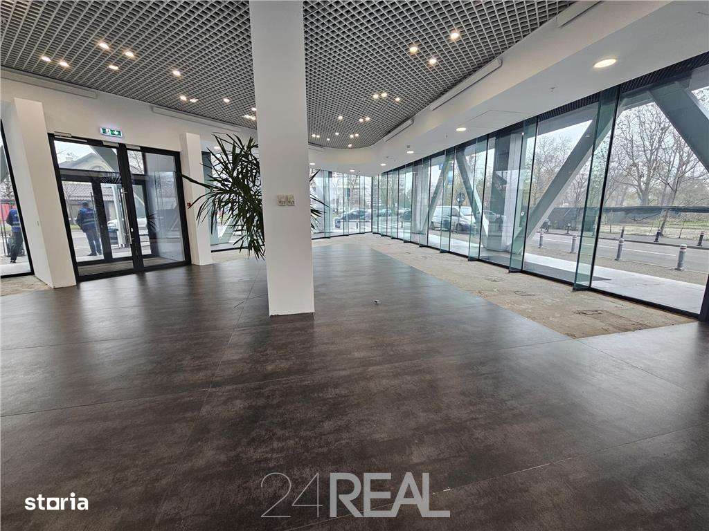 Spatiu comercial in cladire de birouri clasa A - 250 mp - Imagine principală: 2/8