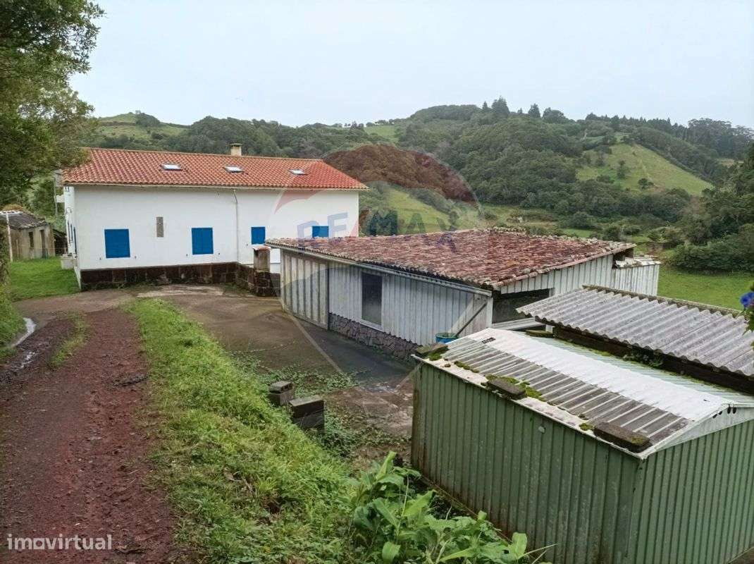 Moradia T4 para venda - Grande imagem: 5/17