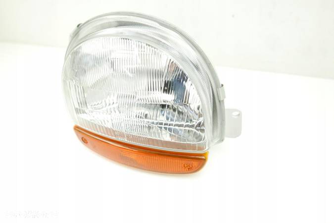 LAMPA PRZÓD PRAWA PRAWY TWINGO I 1993- H4 - 4