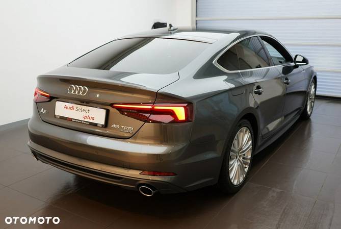 Audi A5 - 4