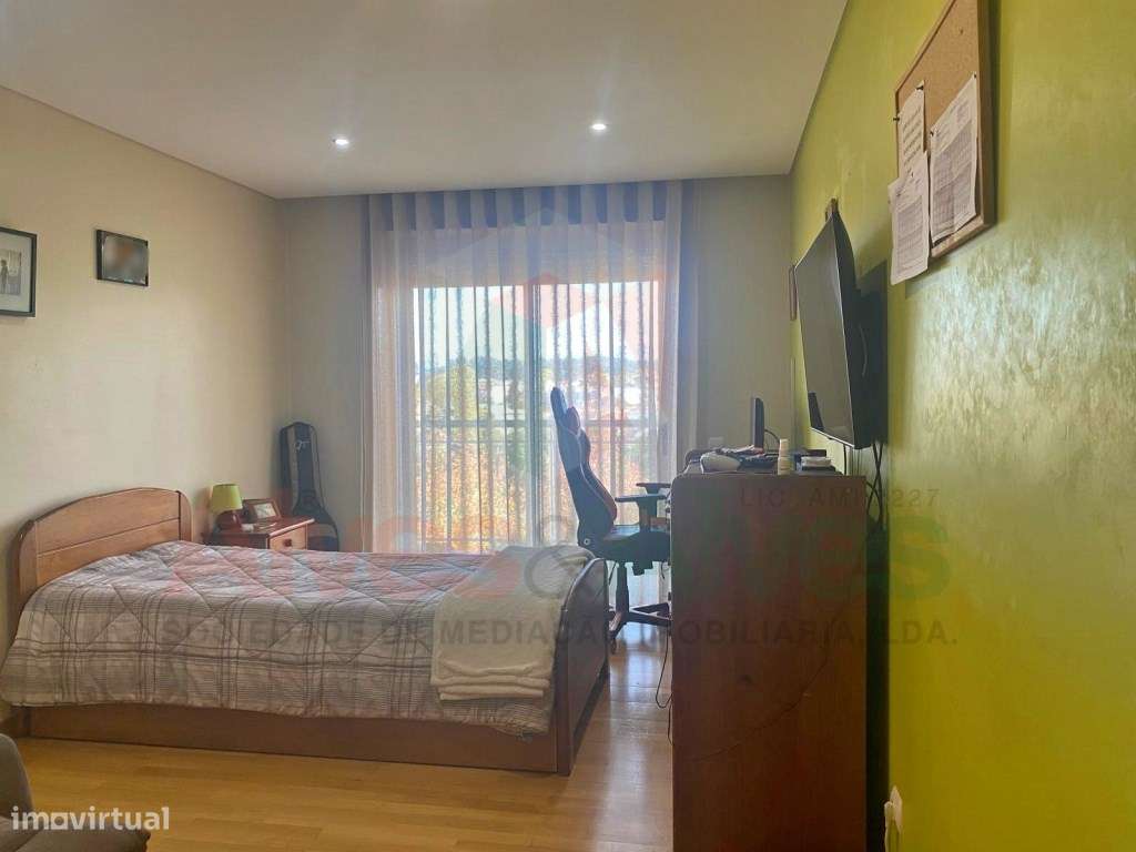 Fantástico Apartamento T2+1 em Condominio Fechado - Frente ao Maia ...-11