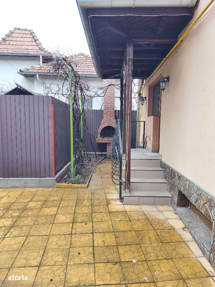 Casă de vânzare/ Vlădești Priporu-14