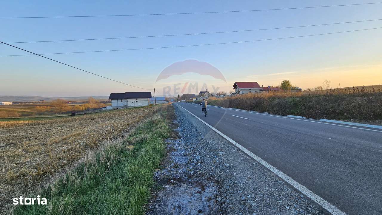 Teren Extravilan 2500 mp-Stroiesti, Suceava - Imagine principală: 4/9