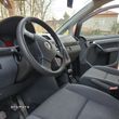 Volkswagen Touran 1.9 TDI Conceptline - 6