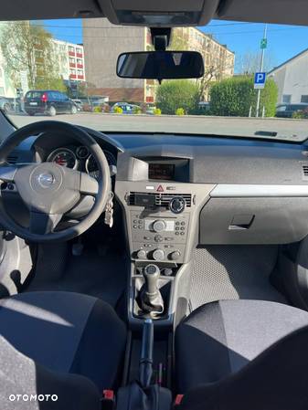 Opel Astra III 1.7 CDTI Elegance - 15