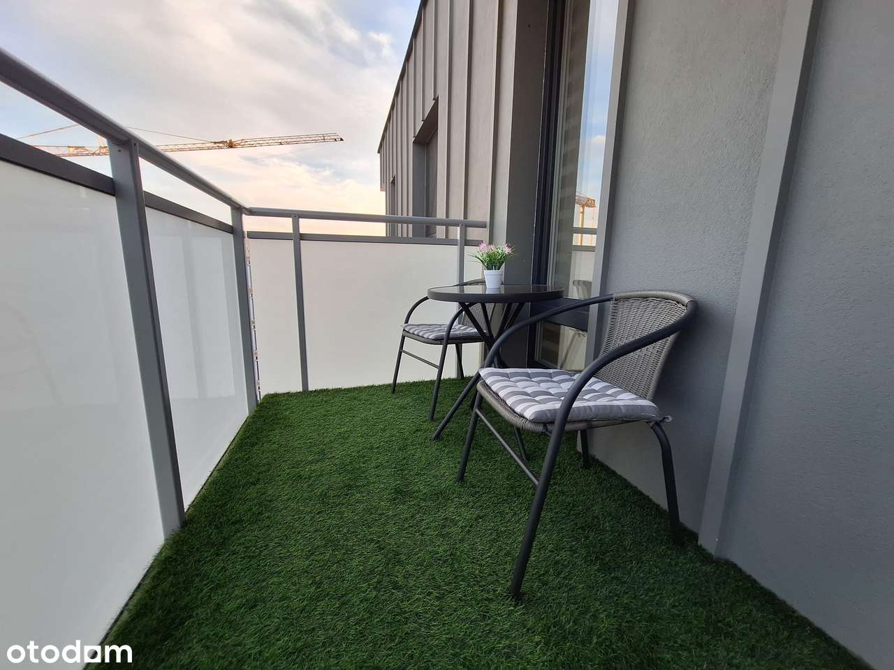 Wysoki standard, 3 pokoje, blisko PKP, 65 m², garaż, komórka x2-12