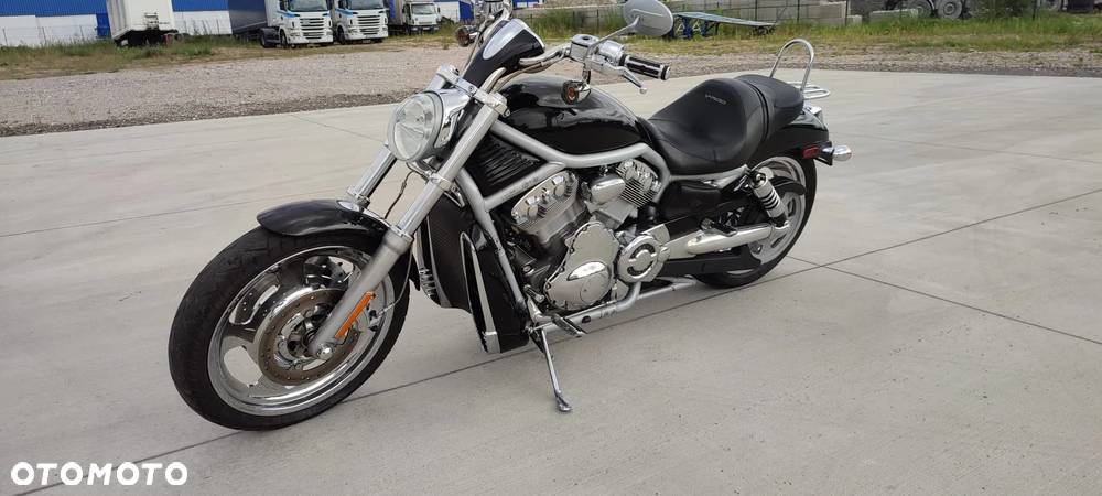 Harley-Davidson V-Rod Street Rod - 8