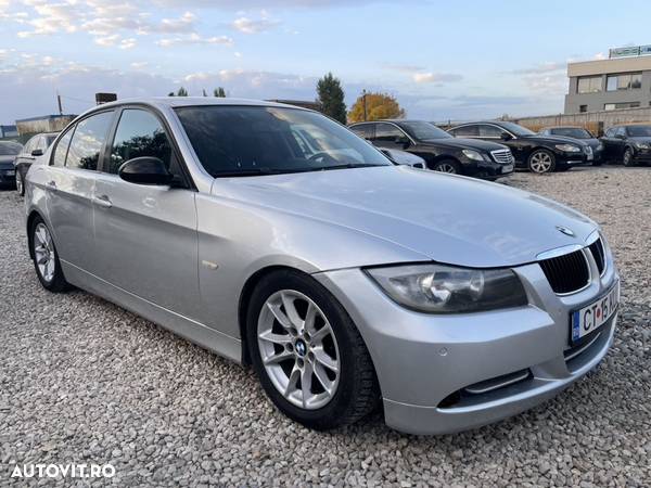 BMW Seria 3 320d DPF Aut. Edition Fleet Sport - 21