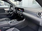 Mercedes-Benz CLA 200 d AMG Line 8G-DCT - 12