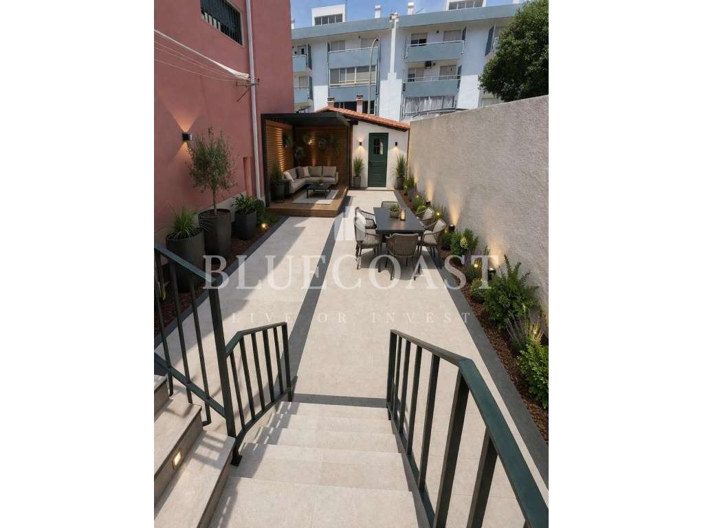 Moradia V4 com Jardim em Palmela-9