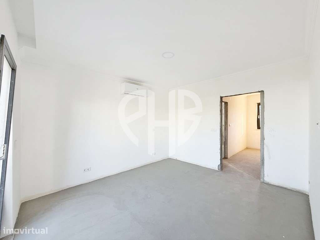 Moradia Isolada T4 Nova com Piscina Aquecida | Caparica | Conclusão...-27
