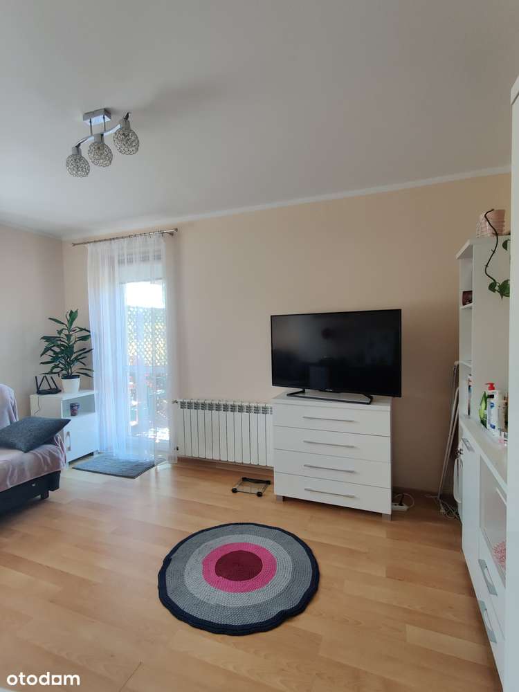 Mały domek z dużą działką-9