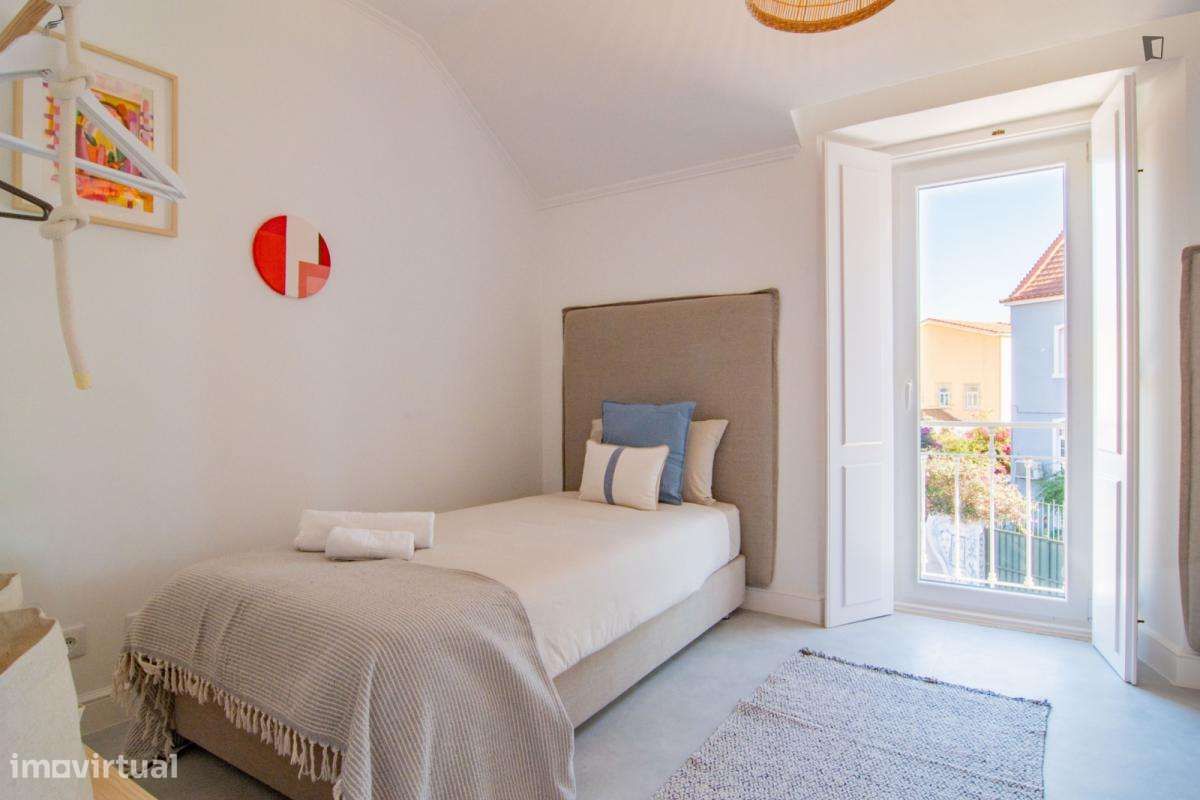 Apartamento com 2 quartos - localizado em Estoril Lisbon - Grande imagem: 4/6