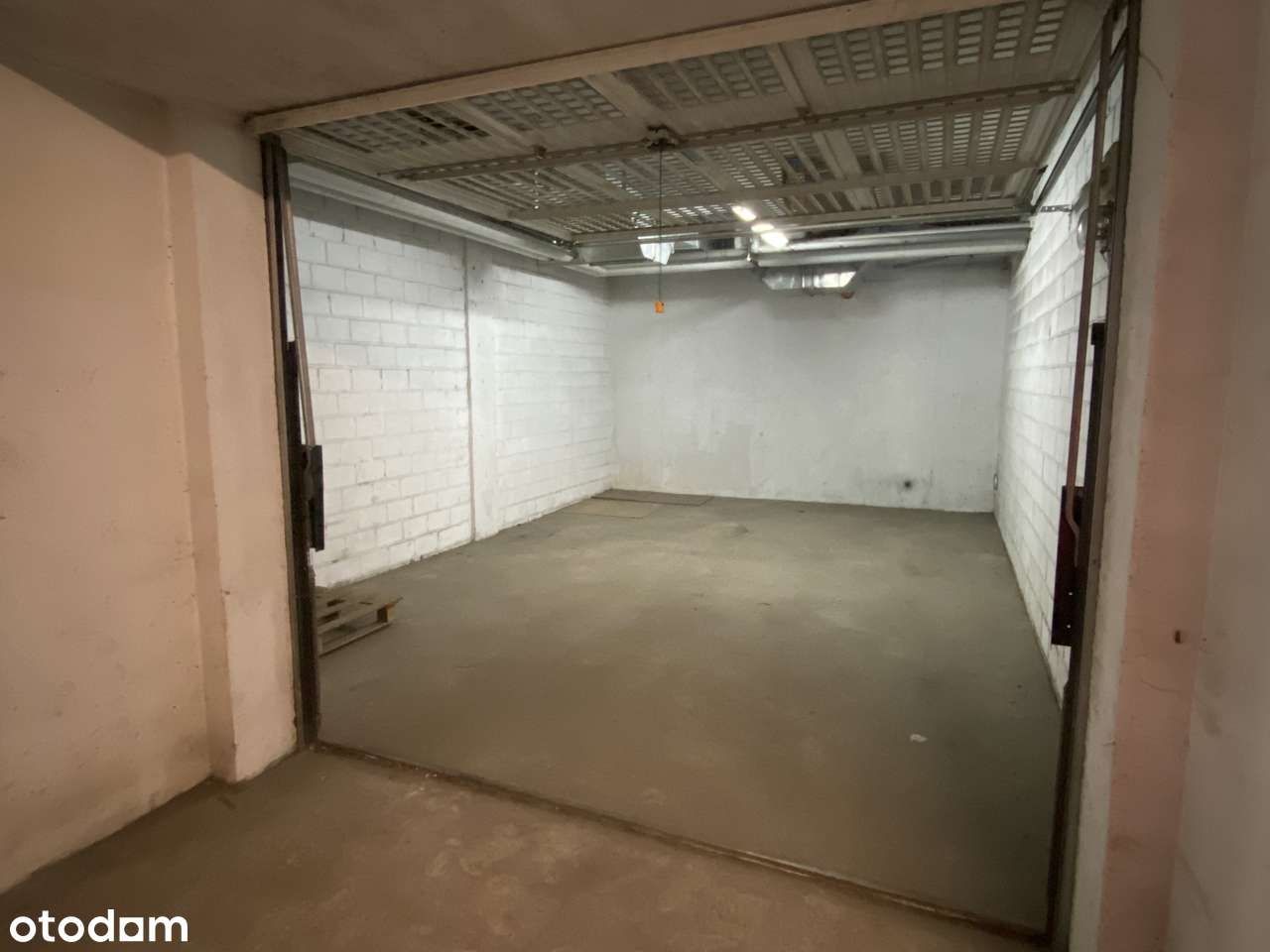 Duży ogrzewany garaż pod budynkiem POGODNO ul.Gorkiego - Pełny obrazek: 5/5