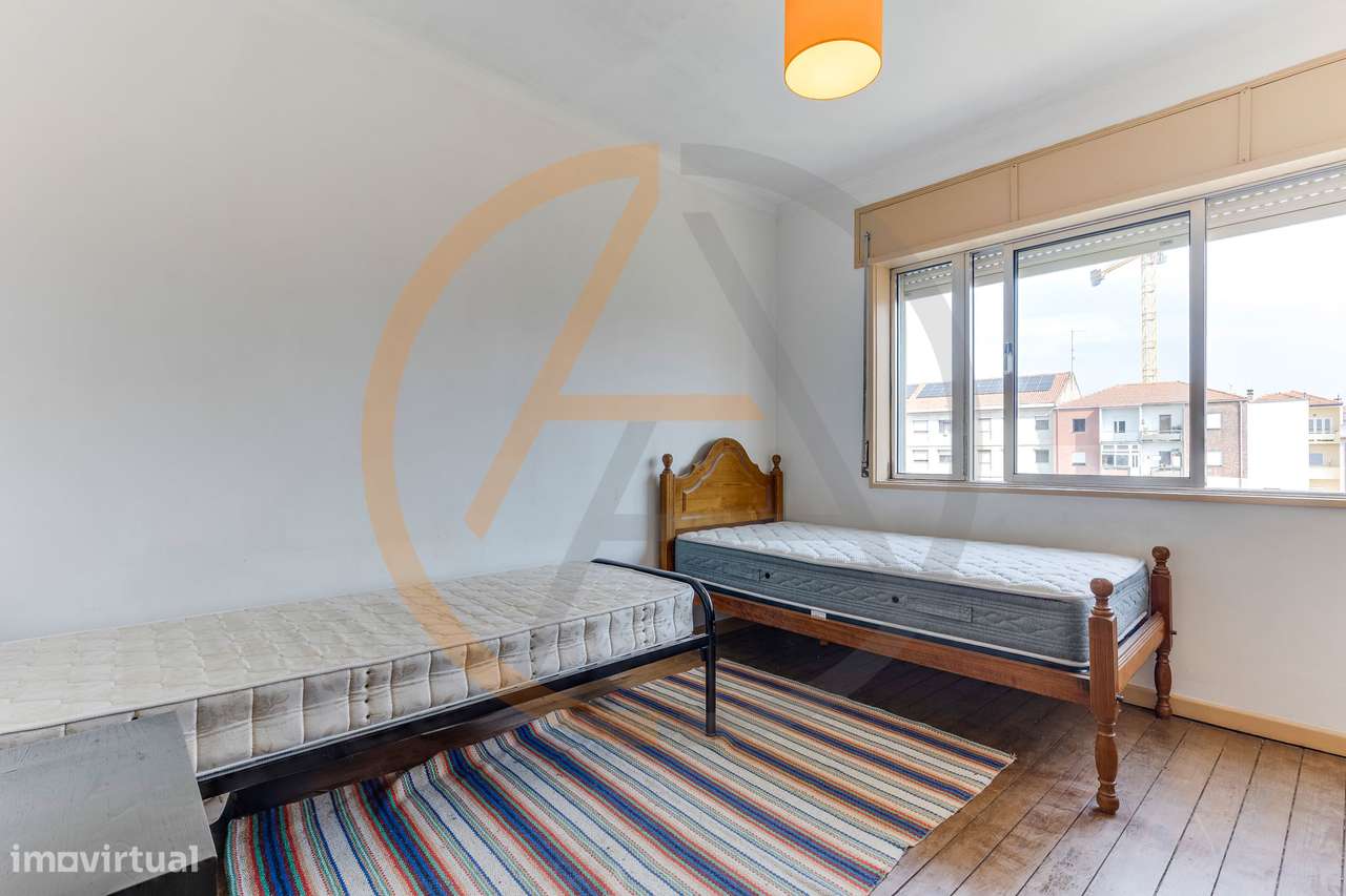 Apartamento T1 com Espaço Exterior | Cedofeita-15