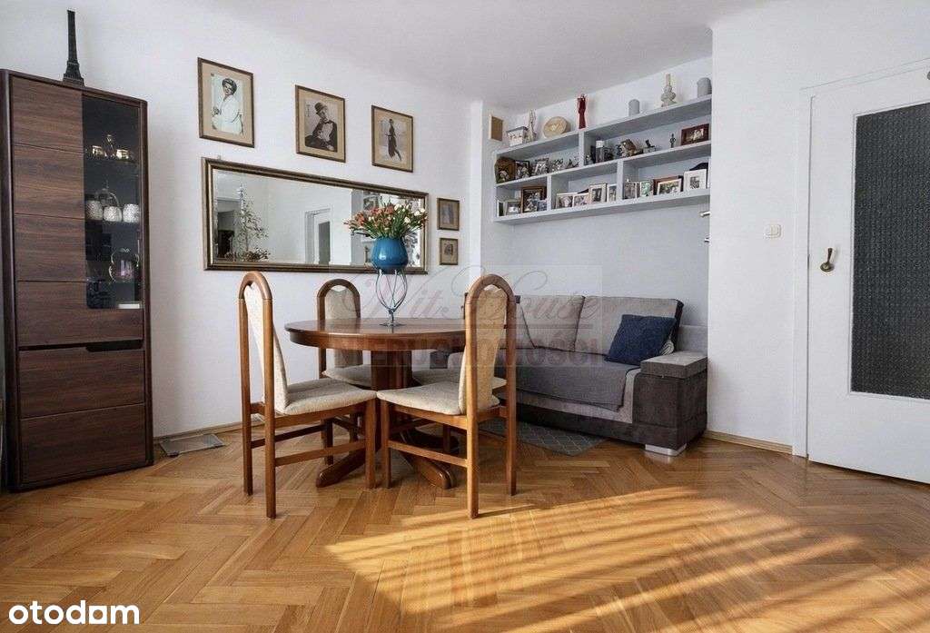 Sprzedam kawalerkę z widokiem na Park Moczydło-1