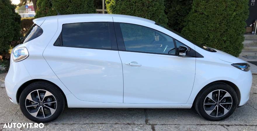 Renault ZOE Z.E. 40 LIFE - 2