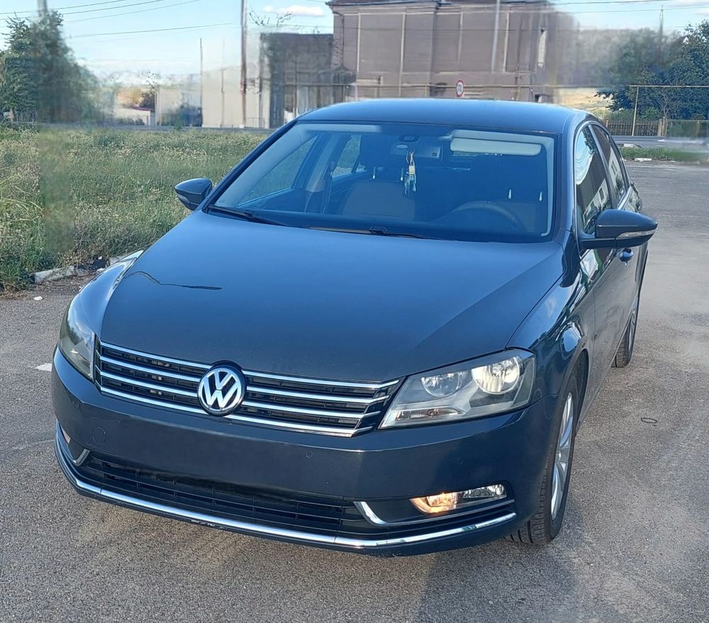 Volkswagen Passat B7 [2010 - 2014] 2.0 TDI BlueMotion Tehnology DSG Comfortline 2011