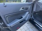 Mercedes-Benz CLA Shooting Brake 180 7G-DCT UrbanStyle Edition - 12