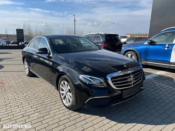 Mercedes-Benz E 300 d Aut. - 1