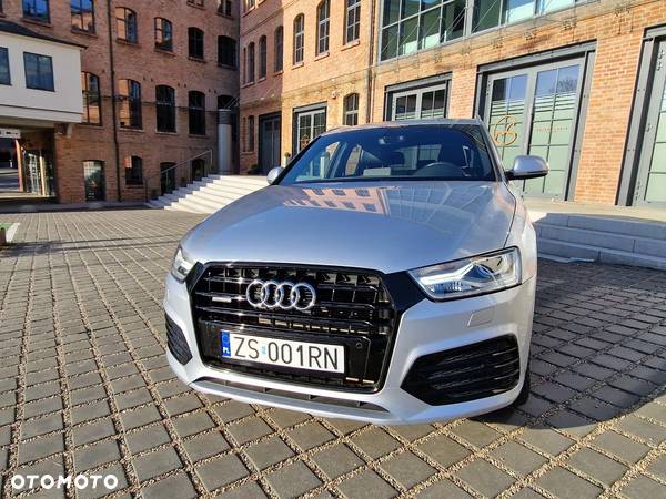 Audi Q3 2.0 TFSI Quattro Design S tronic - 7